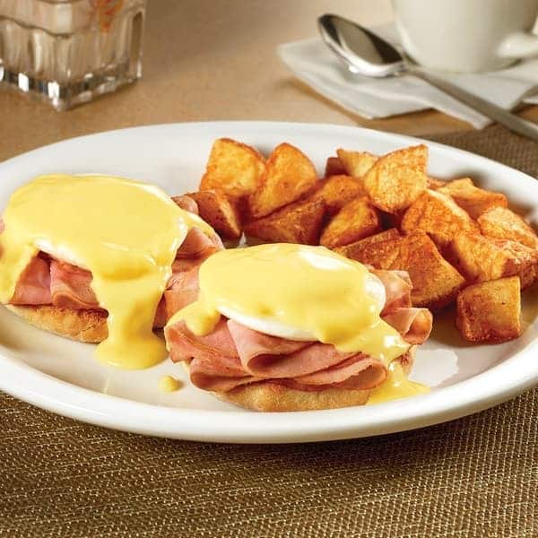 Denny's Calgary - Motel Village, bennies restaurant